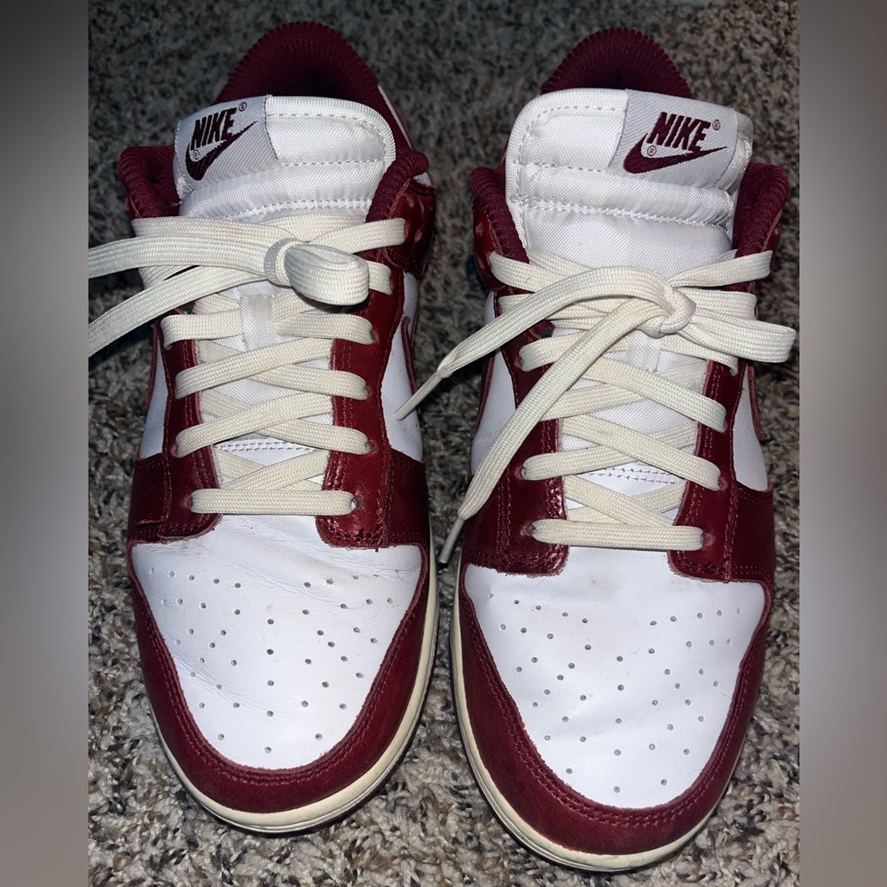 Nike dunks - Picture 2 of 5
